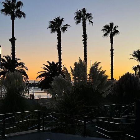 T3 Neuf Avec Terrasse Et Jardin Face A La Mer 邦多勒 外观 照片